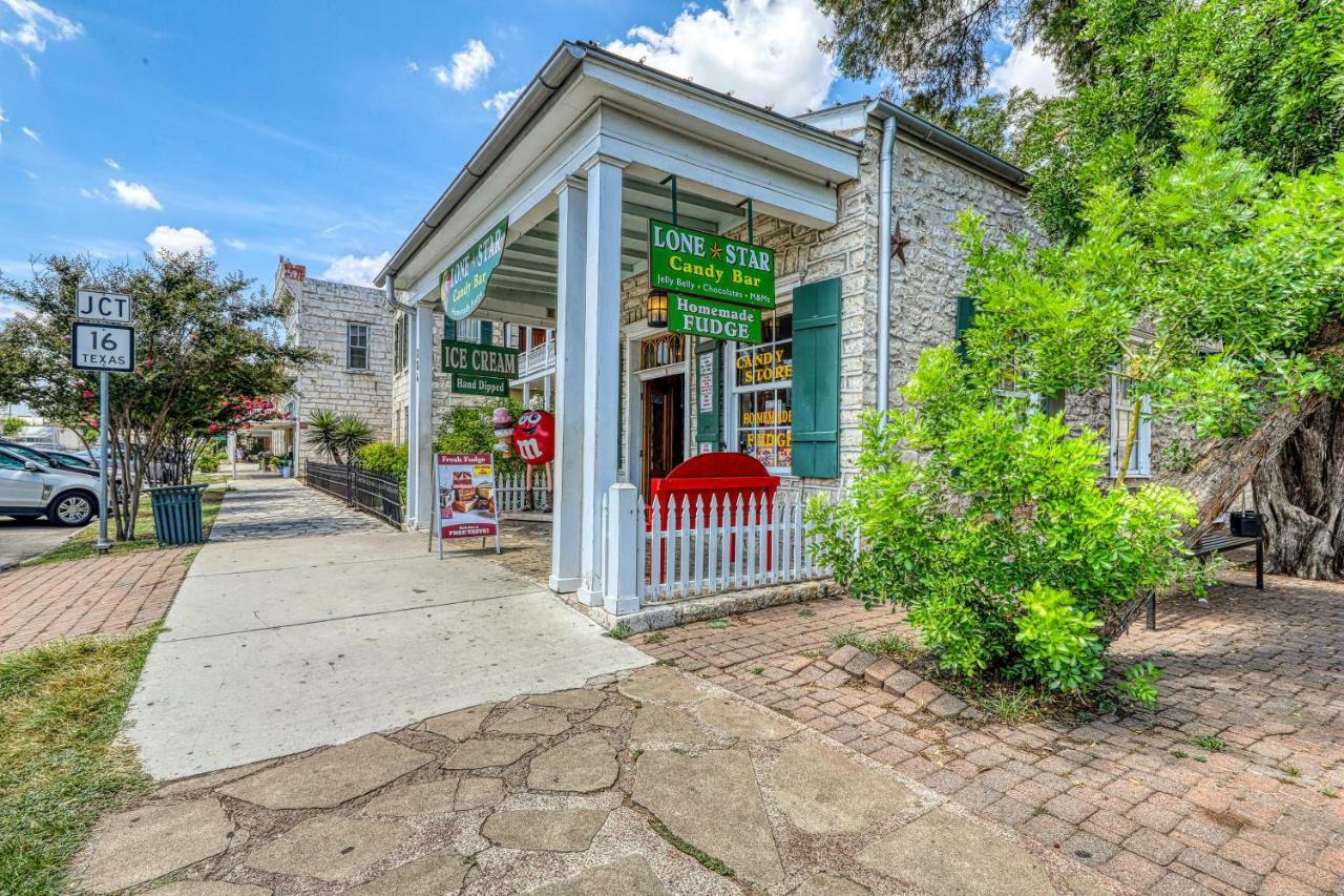 Eden'S Gate Villa Fredericksburg Exterior foto