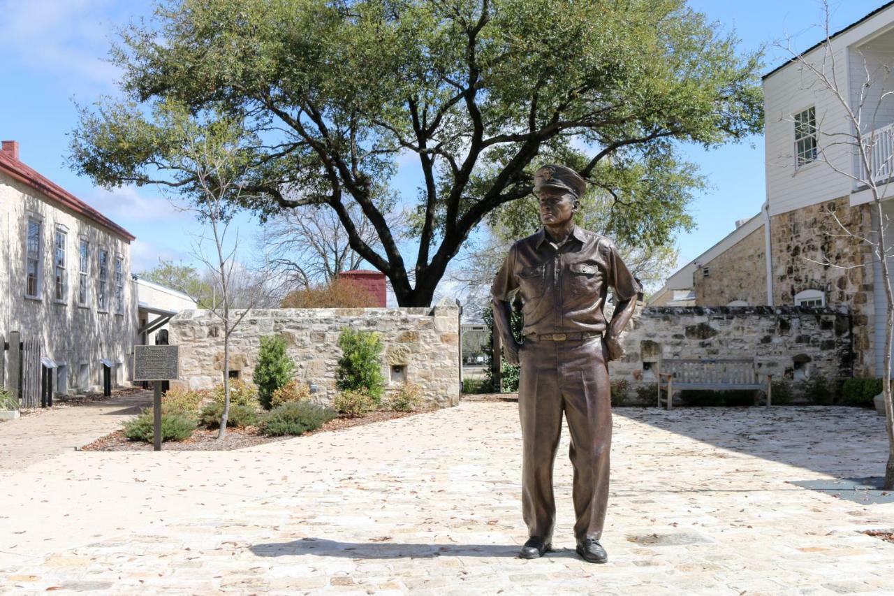 Eden'S Gate Villa Fredericksburg Exterior foto